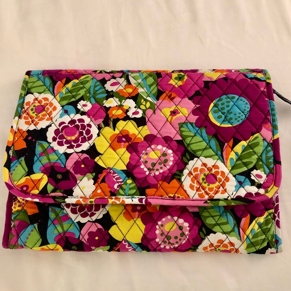 Vera Bradley Hanging Organizer